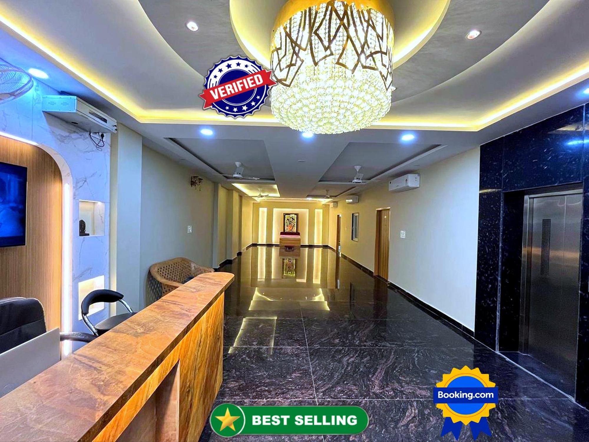 Hotel Vrinda Niddhivan ! Fully Ac, Prem Mandir At Walking Distance ! Just Near The Iskcon Temple Vrindavan Bagian luar foto